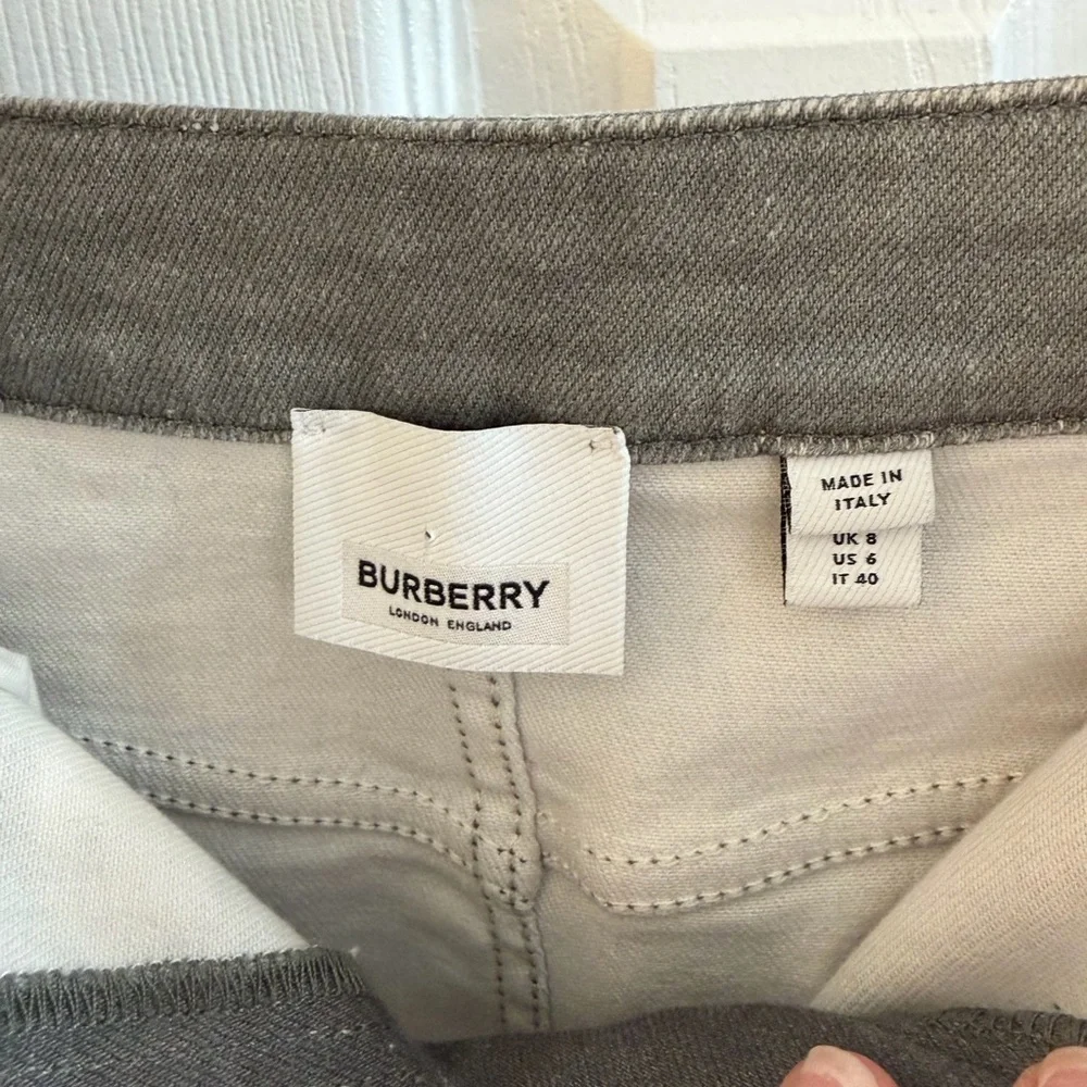 Burberry Grey Stretch Denim Victorian Portrait Print Mini Skirt. - Picture 5 of 6